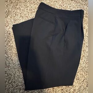 Express Women’s Pleated Taper Trouser